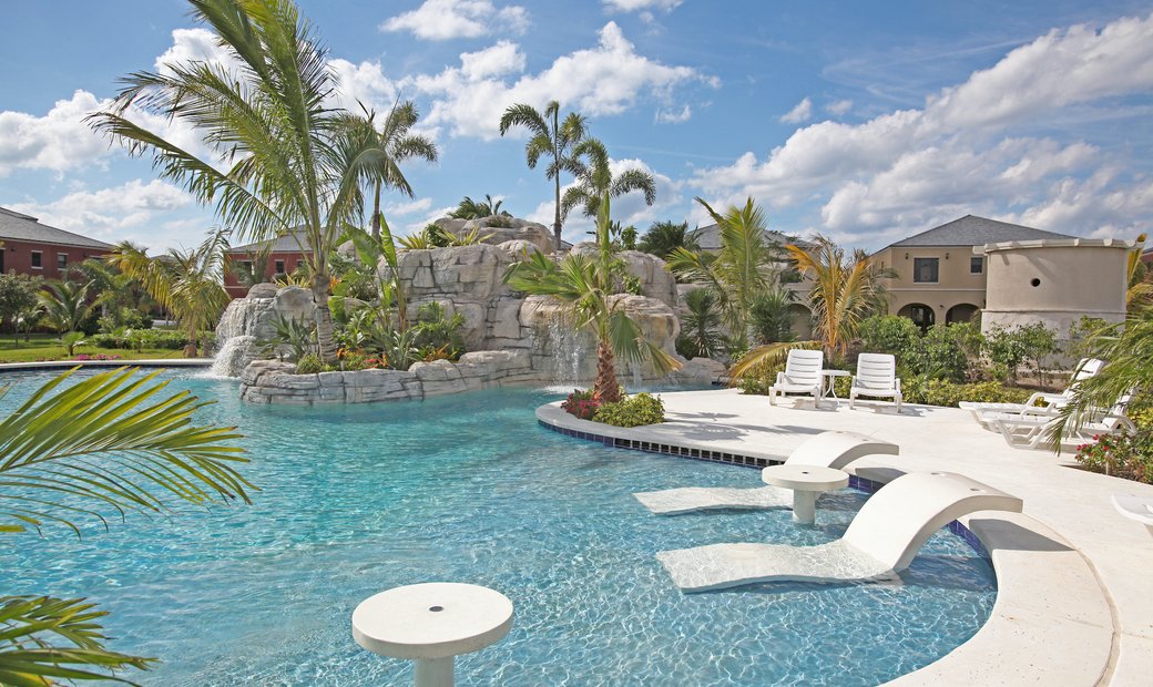 72 Turnberry At Charlotteville In Nassau, New Providence, The Bahamas