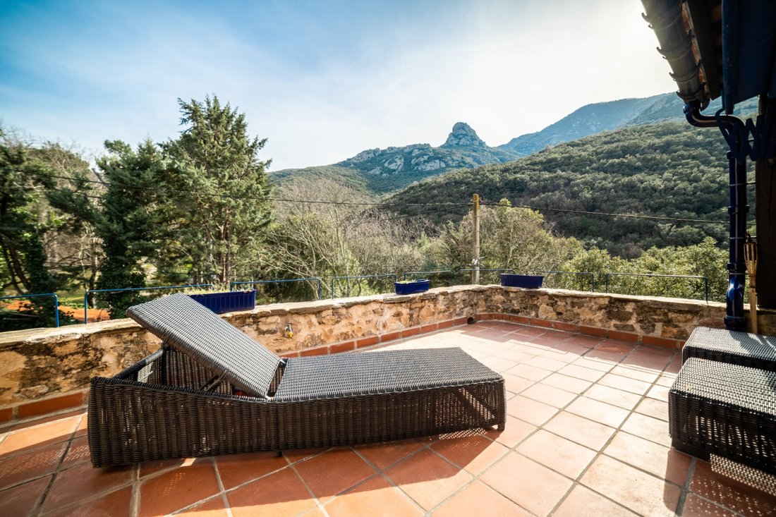 Farmhouse And Sheepfold In Palau Del Vidre, Occitanie, France For Sale