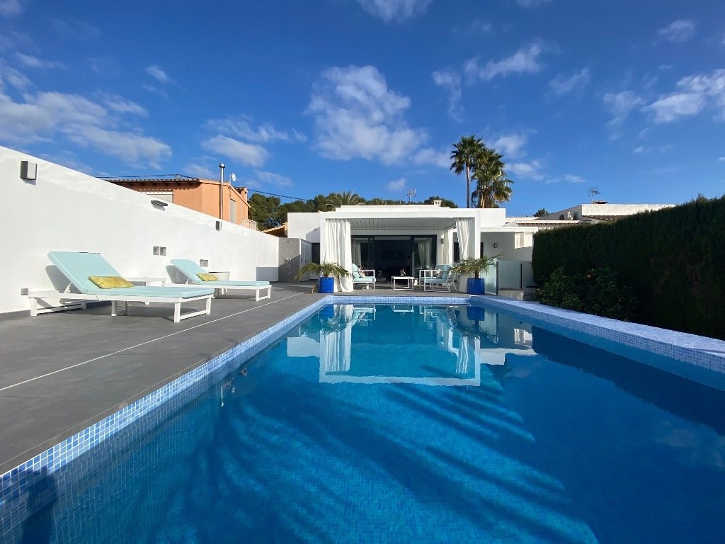 Villa in Moraira, Teulada, Valencian Community 1 - 11298781