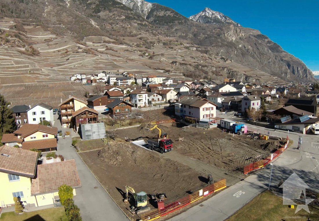 House in Fully, Valais, Switzerland 1 - 11586467