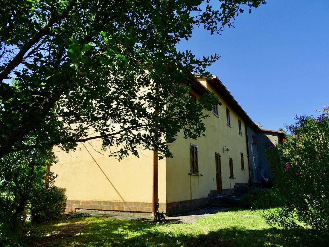 Farm Ranch in Palaia, Tuscany, Italy 2 - 11794763
