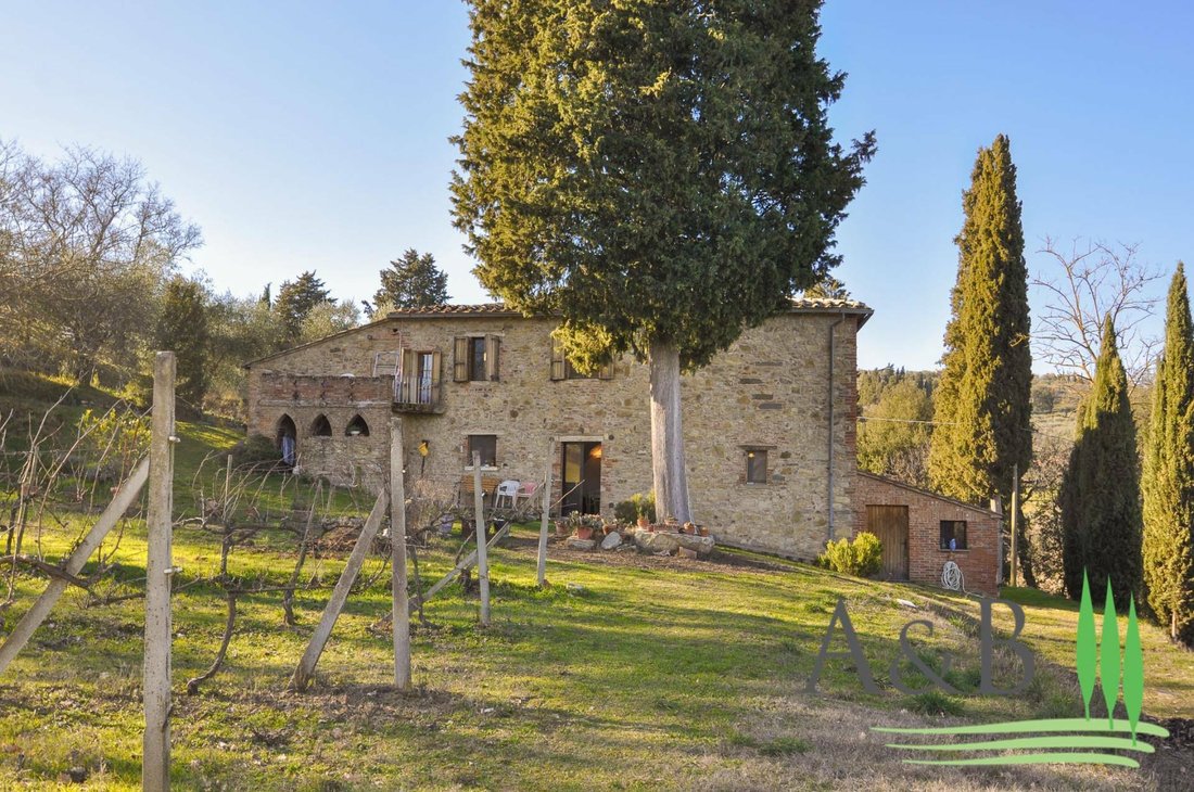 Country House in Montemartino, Tuscany, Italy 1 - 11769735