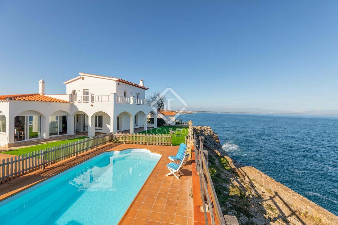 L'escala House / Villa In L'escala, Catalonia, Spain For Sale (11796176)
