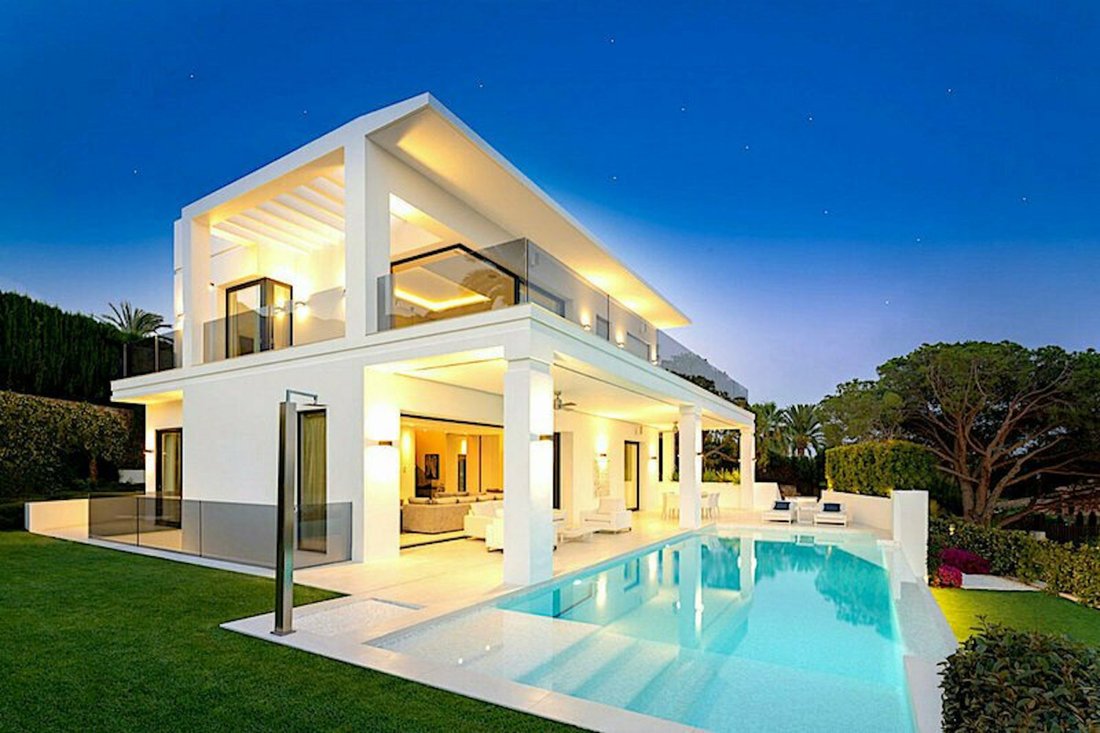 Nagueles Villa In Marbella, Andalusia, Spain For Sale (11759255)