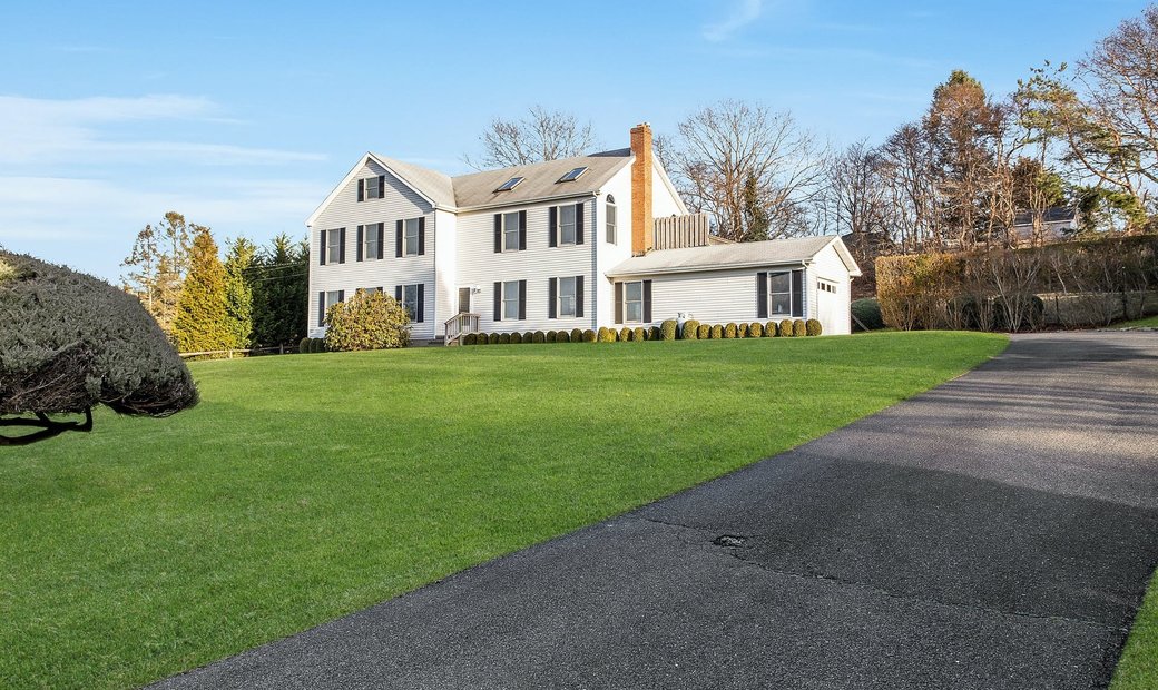 20 Underhill Drive, Southampton, Ny In Southampton, New York, United