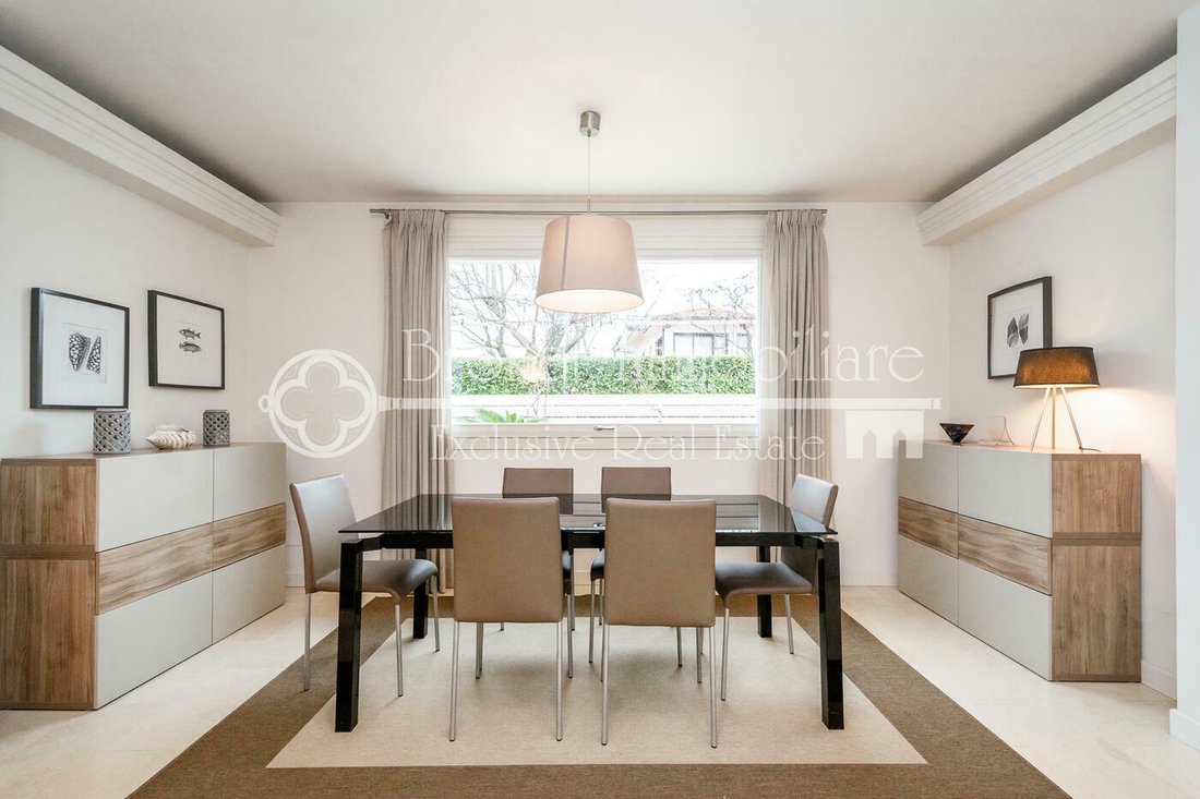 Villa in Center, Forte dei Marmi, Tuscany 2 - 11799308
