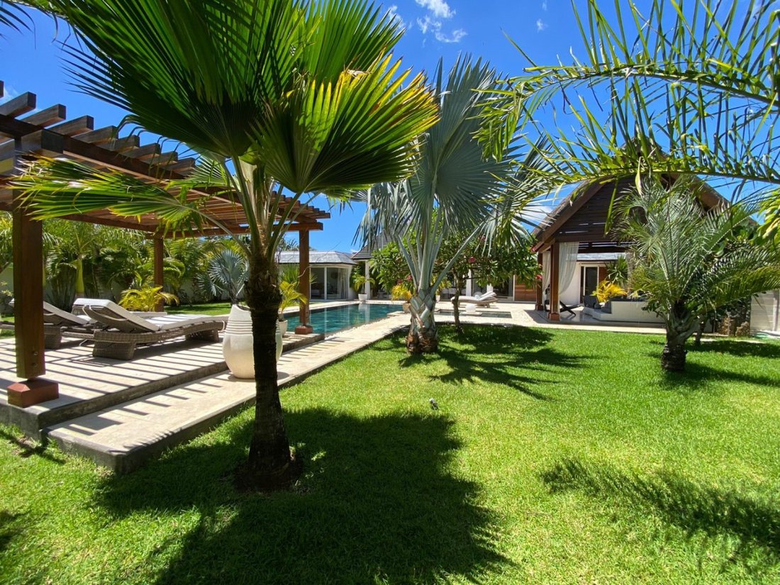 Splendid Ready Villa In In Grand Baie, Rivière Du Rempart District, Mauritius For Sale (11799809)