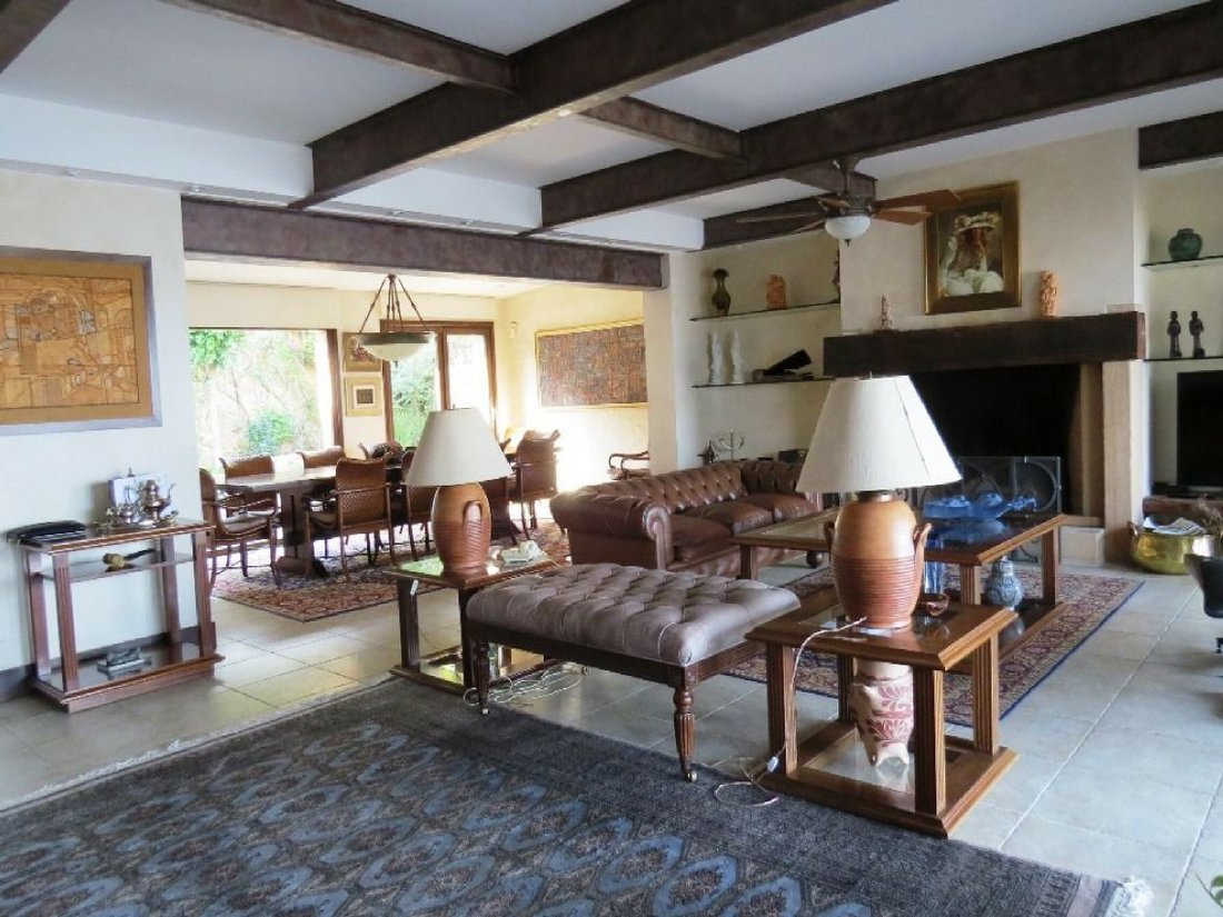 Waterfront House In Punta In Montevideo, Departamento De Montevideo, Uruguay For Sale (11802440)