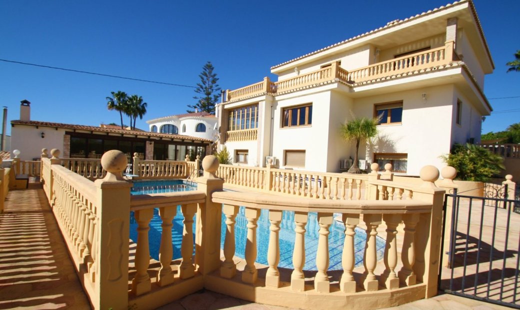 Villa Calpe En Calpe, Comunidad Valenciana, España En Venta (11808641)