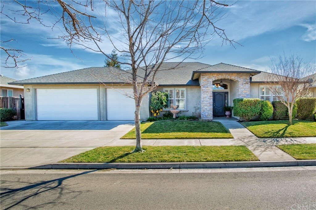 4 Bedrooms Single Family Detached In Chico, California, United States