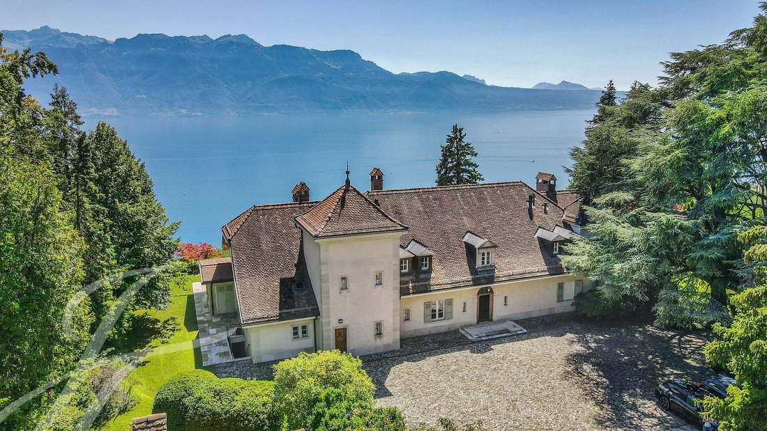 Sumptuous Property With Breathtaking Panoramic In Chexbres, Vaud