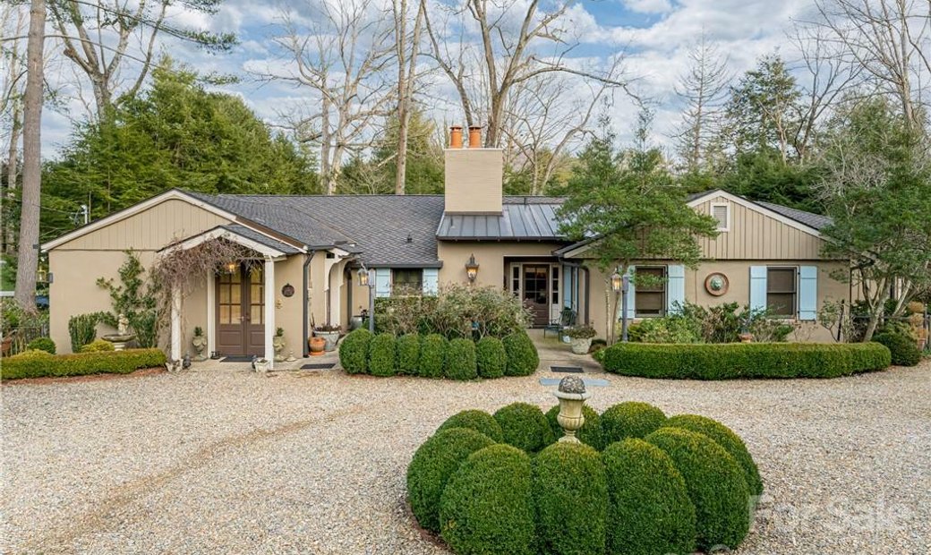 Stunning Mid Century Luxury Ranch In Asheville North Carolina United