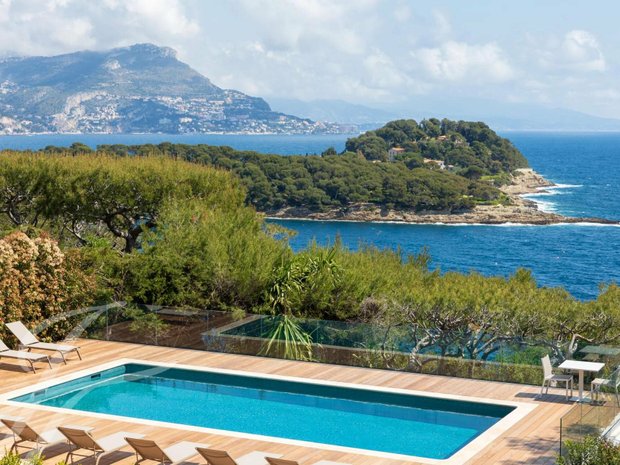 Luxury coastal villas for rent in Saint-Jean-Cap-Ferrat, Provence-Alpes ...