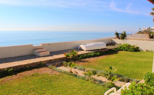 Villa a Estepona, Andalusia, Spagna 1