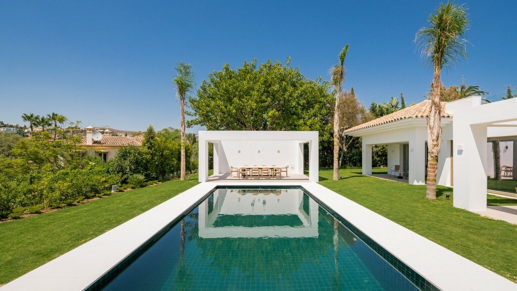 Villa in Estepona, Andalusia, Spain 2 - 11809691