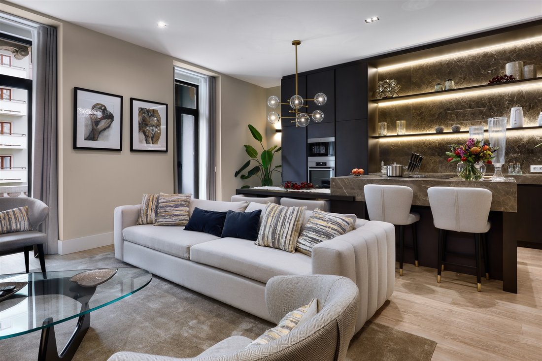 Apartment in Santo Antonio, Lisbon, Portugal 3 - 11810673