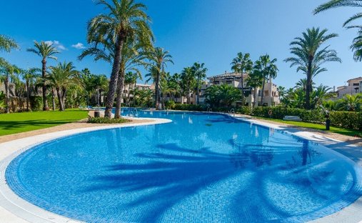 Apartment in Nueva Andalucia, Marbella, Spain 1