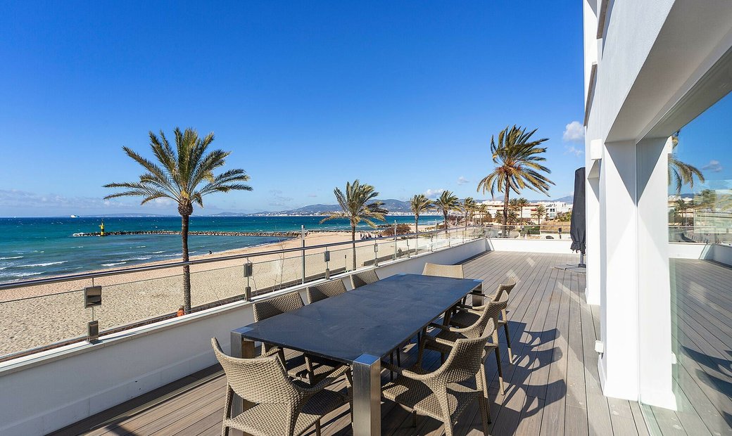 House On The Seafront In Ciudad Jardín With In Palma, Balearic Islands