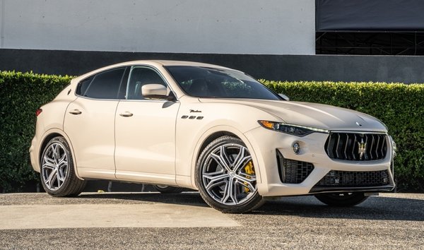 2022 Maserati Levante Modena (11726053)