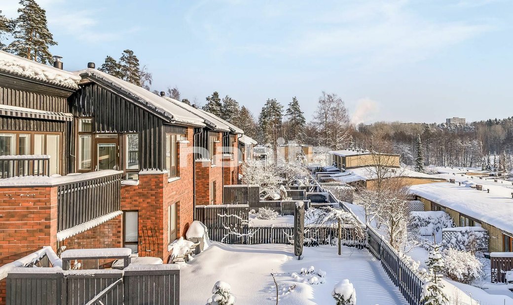 Maison Mitoyenne/Maison Mitoyenne Espoo Dans Espoo, Uusimaa, Finlande à Vendre (11814173)