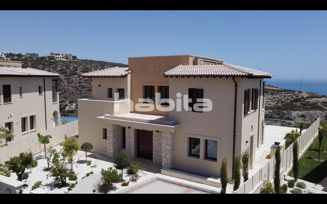 Villa Kouklia Pafou In Kouklia, Paphos, Cyprus For Sale (11814118)