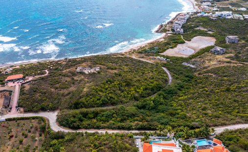 Land in Saint Martin, Sint Maarten 1