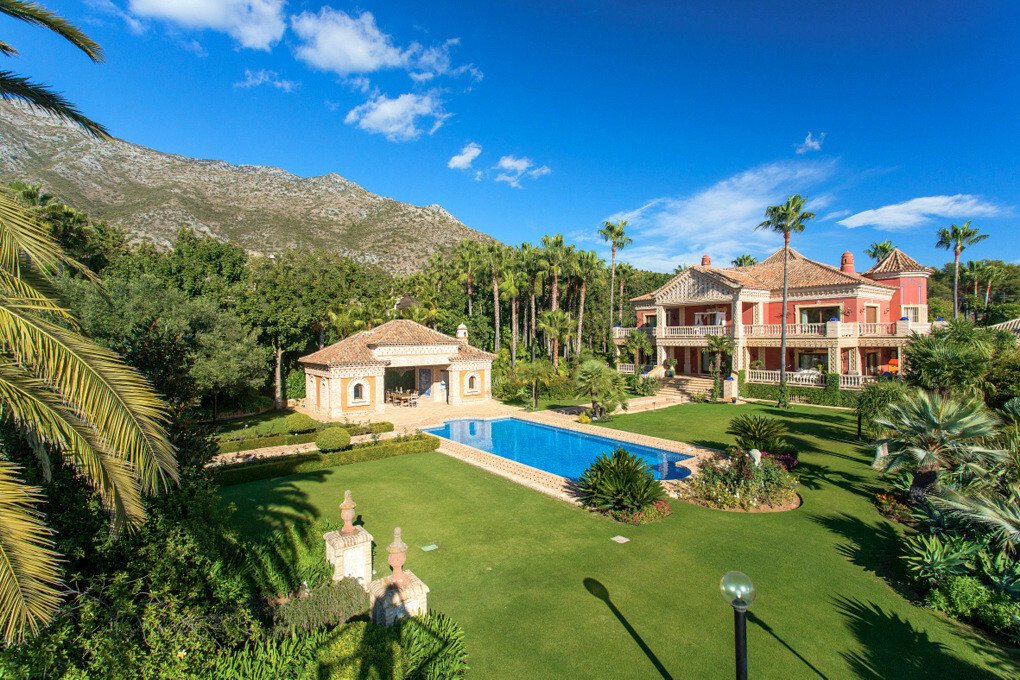 Villa in Sierra Blanca, Marbella, Spain 1 - 10608122