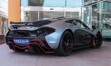 2014 McLaren P1 awd