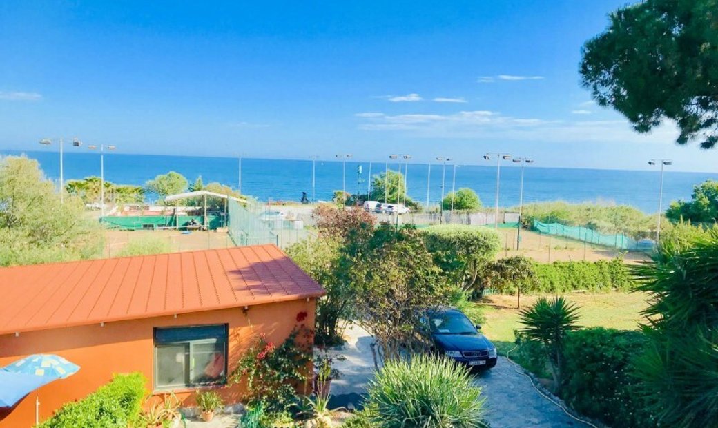 Vivir En El Centro De Mataró Barcelona Y Frente En Barcelona, Cataluña