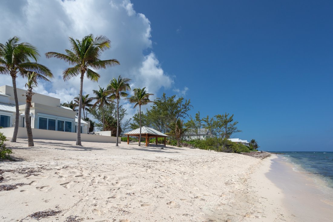 Envision Beach House In North Side, North Side, Cayman Islands For Sale (11817022)