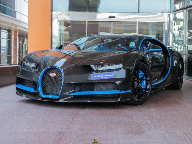 2019 Bugatti Chiron awd in Dubai, United Arab Emirates 1