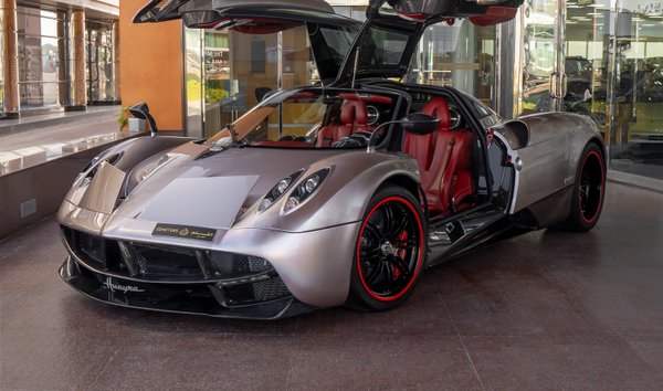 Pagani for sale | JamesEdition