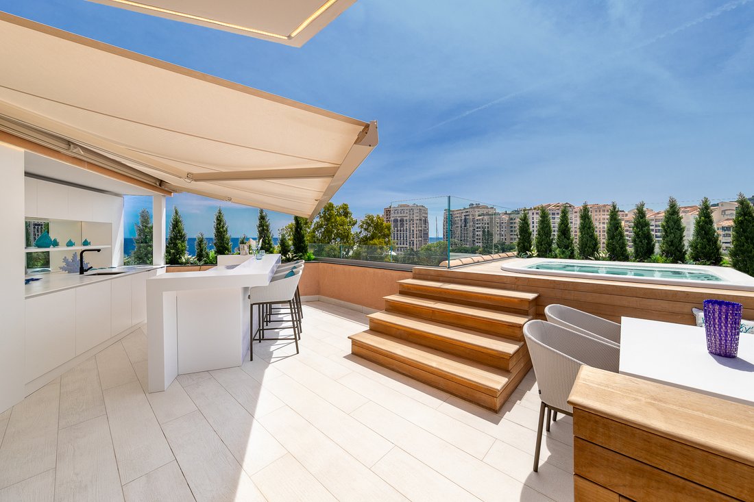 Beautifully Renovated Penthouse In Fontvieille Sole Agent In Monaco