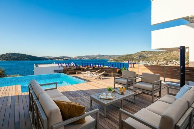 Villa in Rogoznica, Šibenik-Knin County, Croatia 2 - 11822470