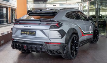 2022 Lamborghini Urus awd
