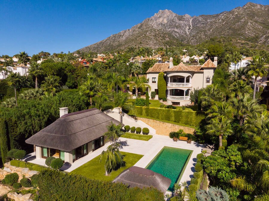 Villa in Sierra Blanca, Marbella, Spain 2 - 11203520
