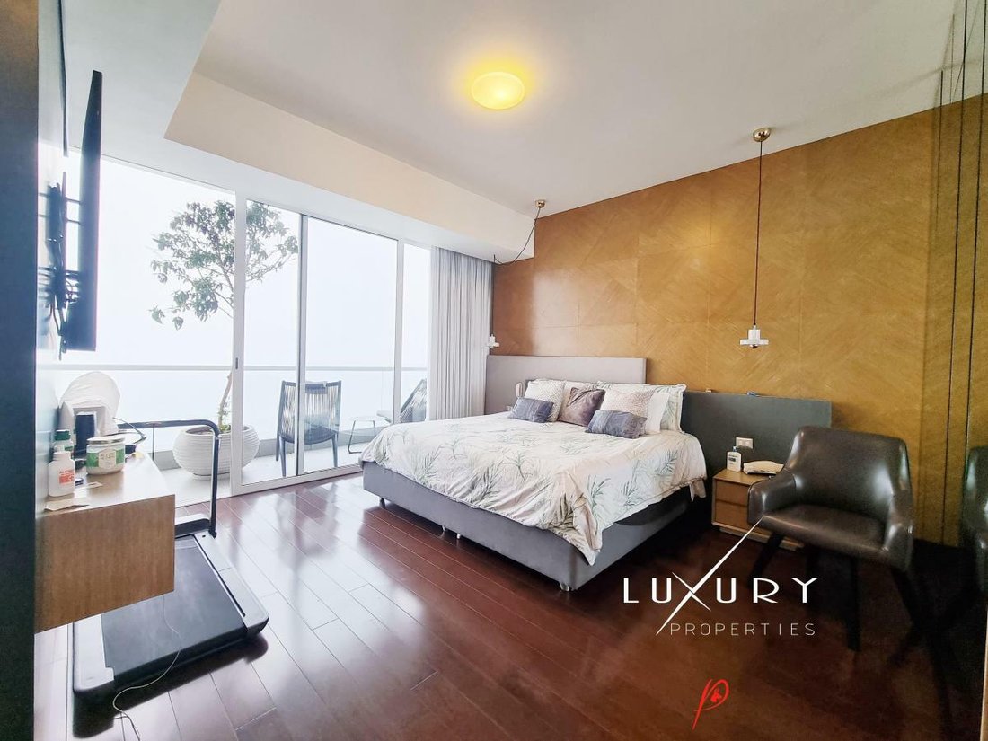 Oceanfront Luxury In Miraflores, Metropolitan Municipality Of Lima