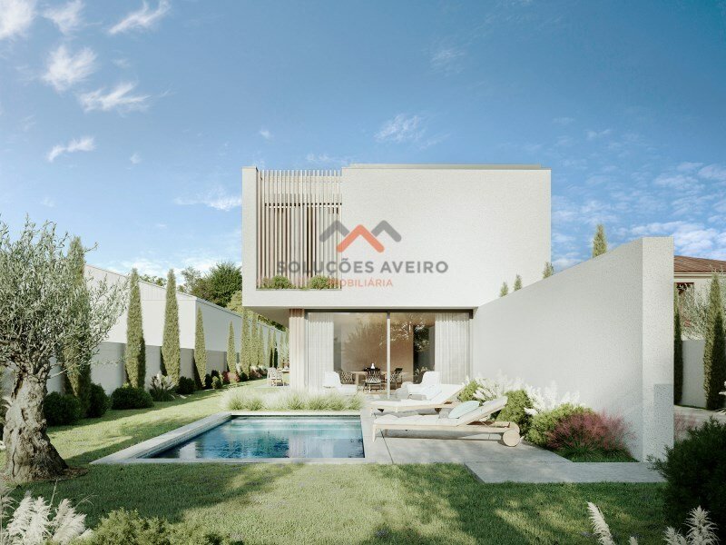 Detached House 4 Bedrooms Duplex Sale In Aveiro, Aveiro District