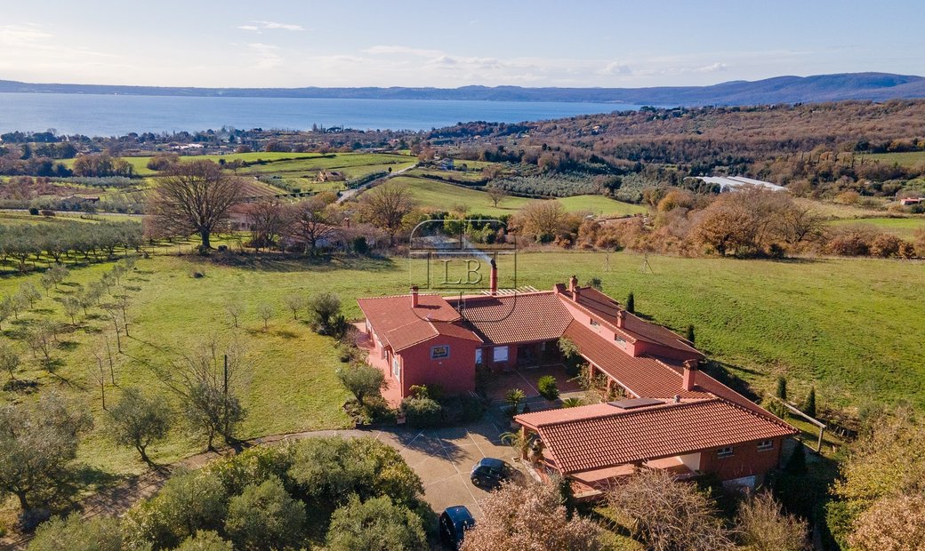 Splendid Lake View Villa Bracciano Lake In Trevignano Romano, Lazio