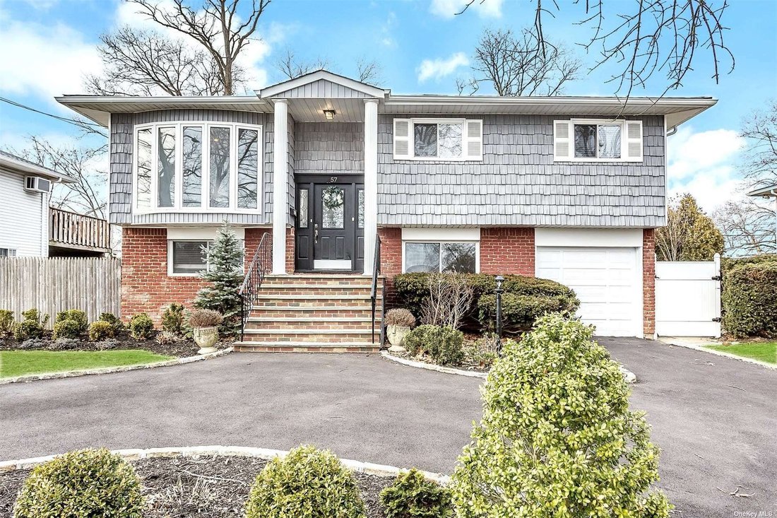 House Massapequa In Massapequa, New York, United States For Sale (11842920)