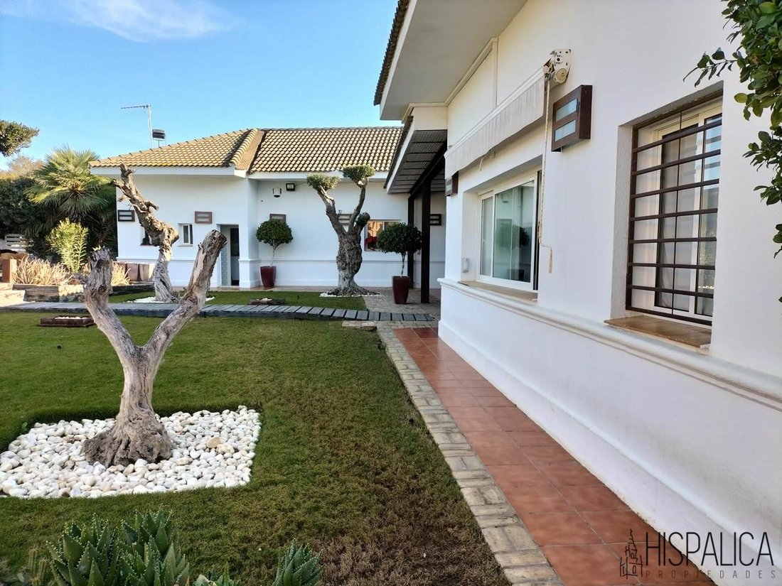 Utrera Apartment In Utrera, Andalusia, Spain For Sale (11774181)