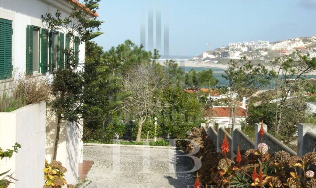 House 4 Bedrooms Duplex Sale óbidos In Amoreira, Leiria District