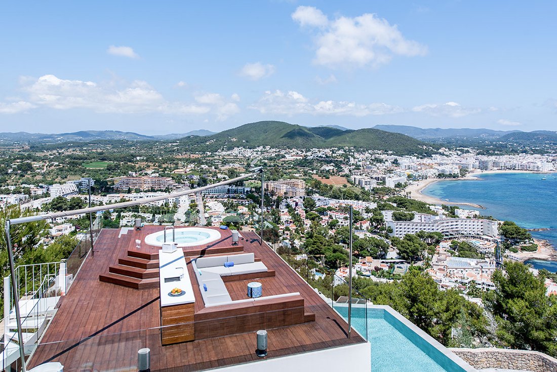 Villa in Santa Eularia des Riu, Balearic Islands, Spain 3 - 11844242