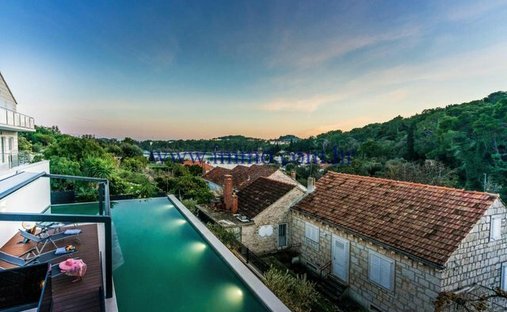 Villa à Gradski kotar Stari grad, Korčula, Comitat de Dubrovnik-Neretva 1