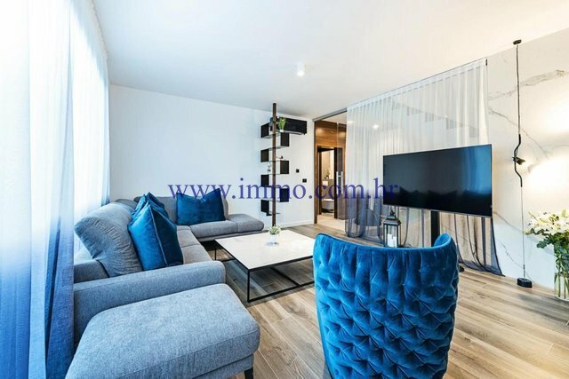 Villa in Gradski kotar Stari grad, Korcula, Dubrovnik-Neretva County 4 - 11847468