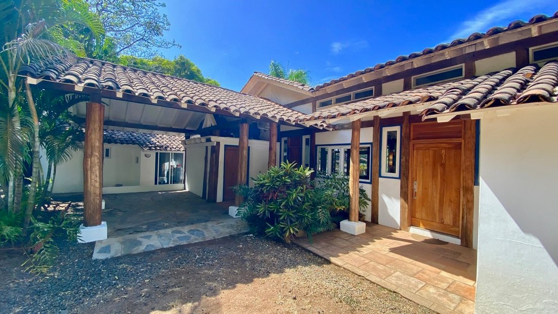 Villa in Los Panamaes, Los Santos Province, Panama 3 - 10784399