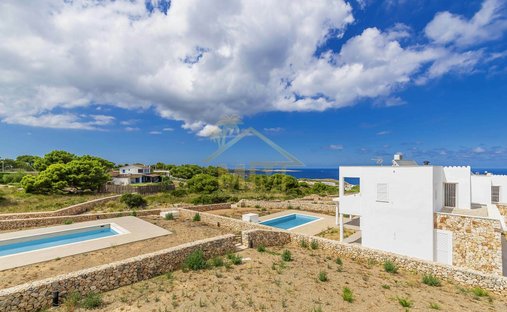 Villa in Es Mercadal, Balearische Inseln, Spanien 1