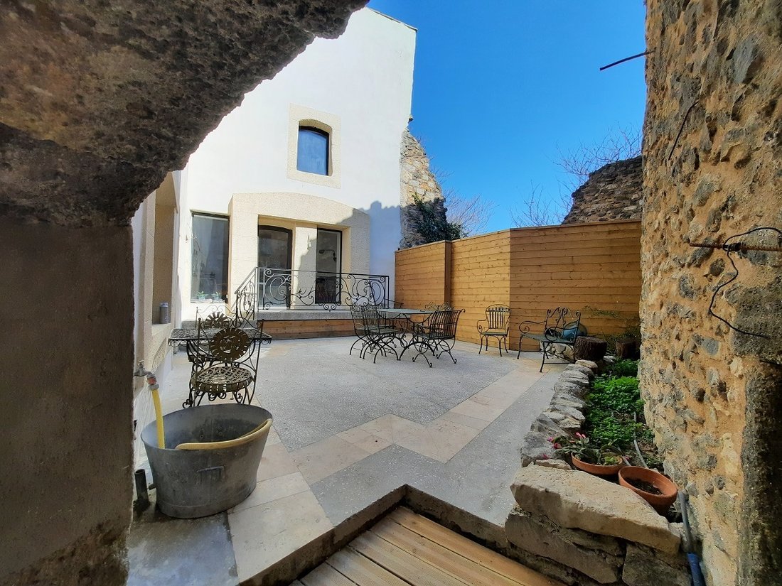 Stunning Renovated 17th Century Town House With In Pézenas, Occitanie