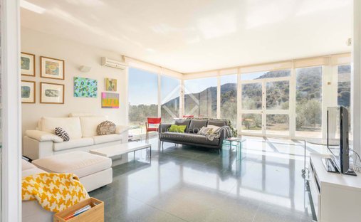 House in Pizarra, Andalusia, Spain 1
