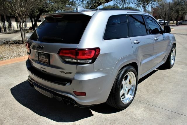 Suv in Austin 5 - 11848302